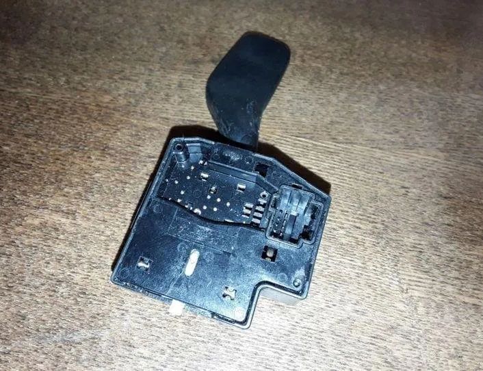 FORD C-Max 1 generation (2003-2010) Drej kontakten 4M5T13335AD 25459922