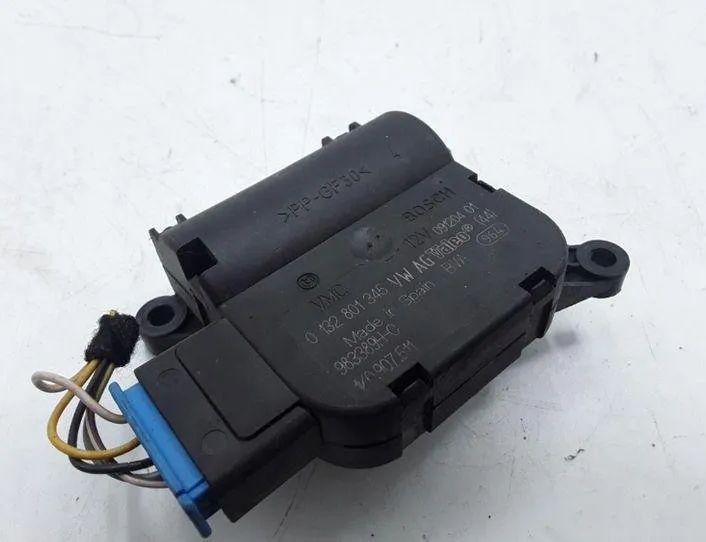 VOLKSWAGEN Passat Variant 1 generation (2010-2024) Kabinevarmer klapmotoraktuator 983389HC,1K0907511,0132801345 25483226