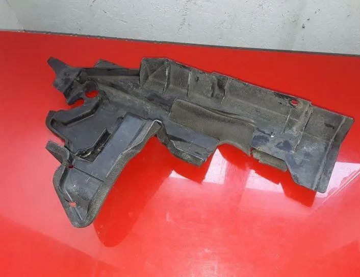 NISSAN X-Trail T31 (2007-2014) Slam Panel Ramme Plast Trim F97207A75030 25542604