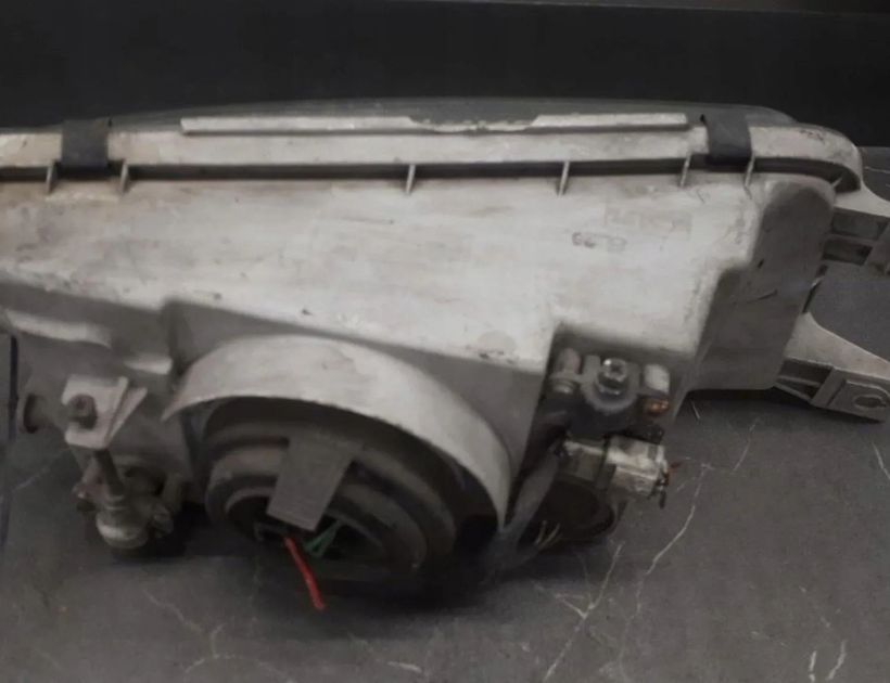 HYUNDAI Santamo 1 generation (1997-2002) Forlygte forreste højre 30123368