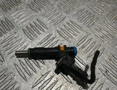 OPEL Astra J (2009-2020) Brændstofinjektor 55353806 21507648