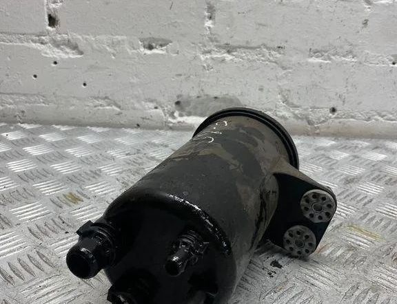 BMW X5 F15 (2013-2018) Servostyringspumpetank 10617211 30500631