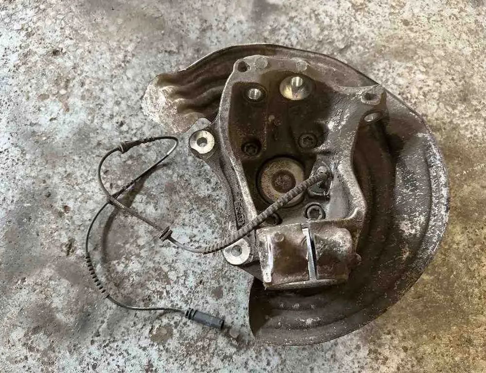 BMW 3 Series G20/G21/G28 (2018-2024) Forreste højre hjulnav 6866315,6877144 32411776