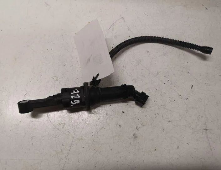 RENAULT Scenic 3 generation (2009-2015) Koblingscylinder 306100017R 27062852