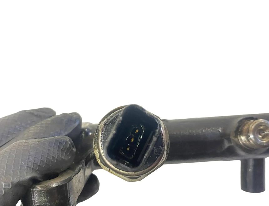 FORD Kuga 1 generation (2008-2013) Brændstofskinne 9681909680 28781381