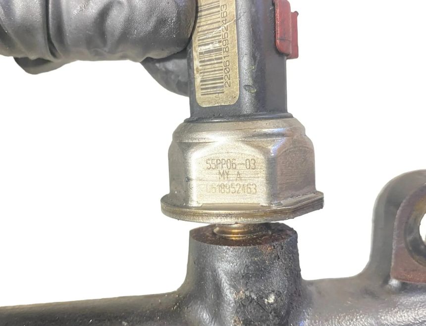 CITROËN C5 2 generation (2008-2017) Brændstofskinne 9681649580 28782078