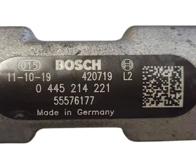 OPEL Zafira C (2012-2016) Brændstofskinne 0445214221 32799170