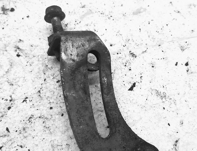 TOYOTA iQ 1 generation (2008-2020) Andre motorrumsdele 17494999