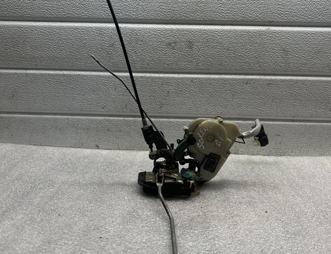 KIA Sorento 1 generation (2002-2011) Forreste højre dørlås 040308 21235919