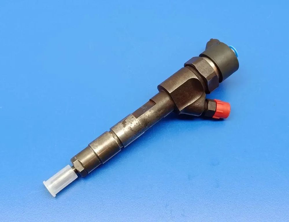 RENAULT Laguna 1 generation (1993-2001) Brændstofinjektor 32829809