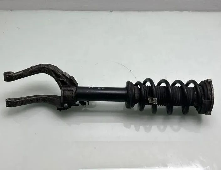 VOLVO S90 2 generation (2016-2023) Forreste venstre støddæmper 31658002 27245514