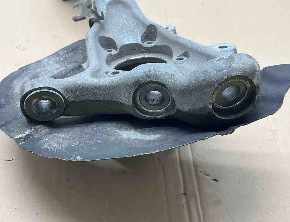 BMW X5 E70 (2006-2013) Forreste højre hjulnav 6773784,16193510,31216773784 32684758