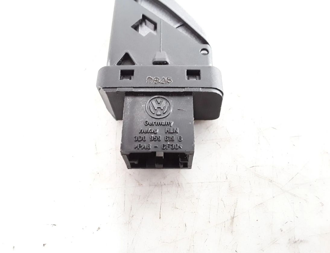 VOLKSWAGEN Phaeton 1 generation (2002-2016) Luftcirkulationskontakt 3D0959619G 12222687