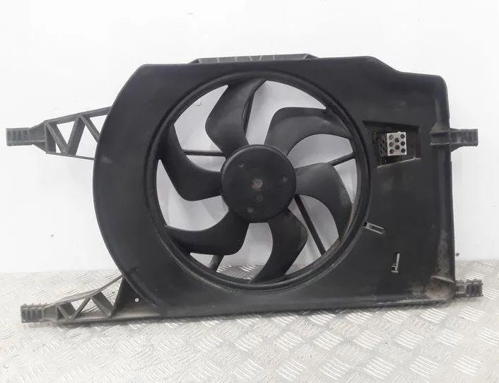 RENAULT Laguna 2 generation (2001-2007) Motor Køleblæser Køler 1831068000 20729065