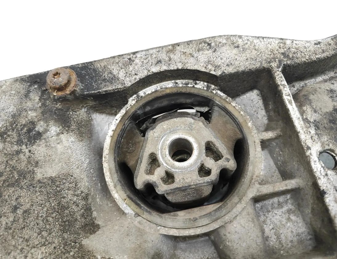 VOLKSWAGEN Golf Plus 2 generation (2009-2014) Frontaffjedret underramme 1K0199369F 30071910