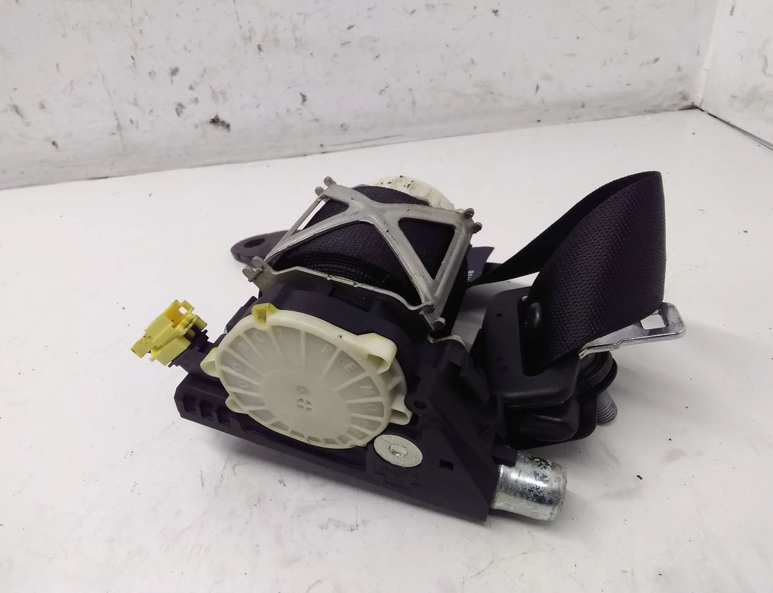 MERCEDES-BENZ R-Class W251 (2005-2017) Sikkerhedssele i venstre side bagagerum A2518600585 27610014