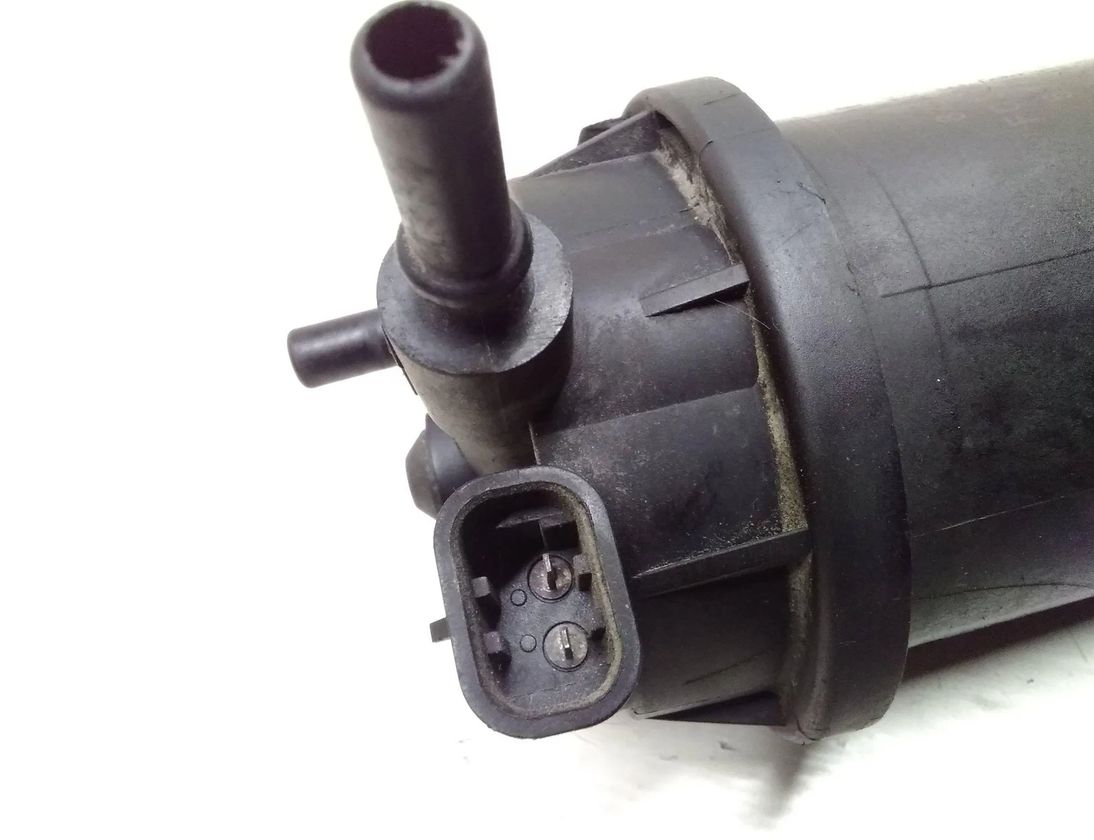 RENAULT Trafic 2 generation (2001-2015) Brændstoffilterhus 8200780972 27624032