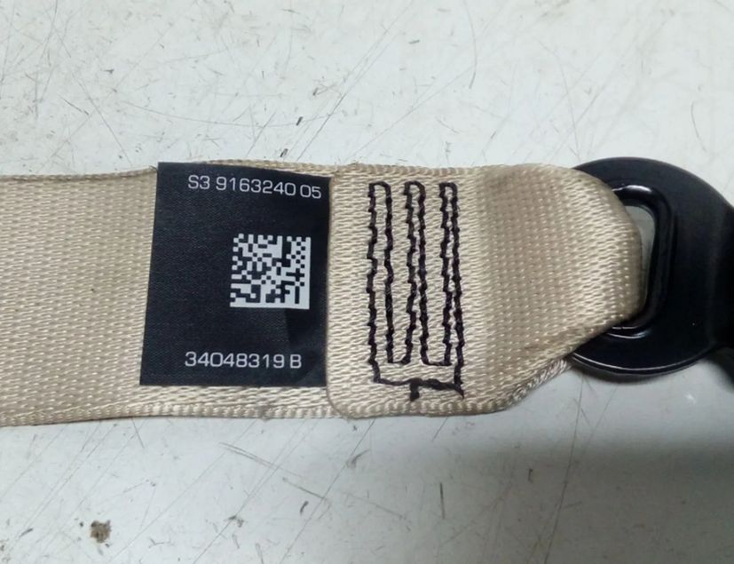 BMW 5 Series F10/F11 (2009-2017) Bagerste venstre sikkerhedssele 34048319B 27703871