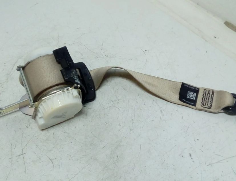 BMW 5 Series F10/F11 (2009-2017) Højre bagerste sikkerhedssele 34048319B 27703873