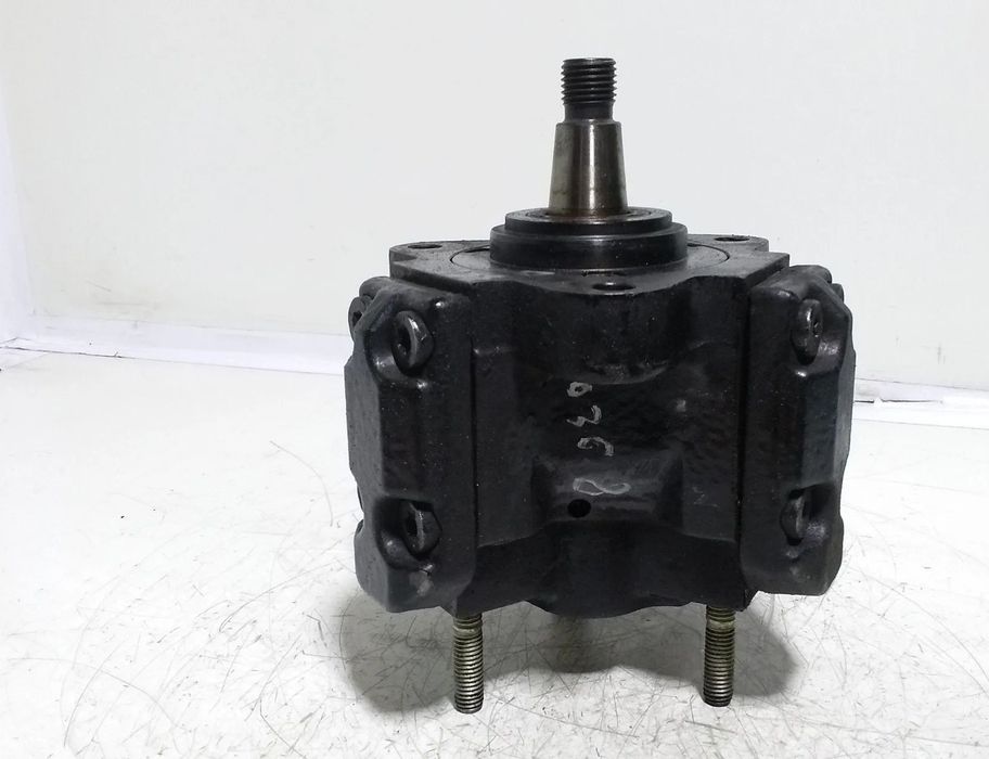 RENAULT Megane 1 generation (1995-2003) Brændstofpumpe 7700110010 28624490