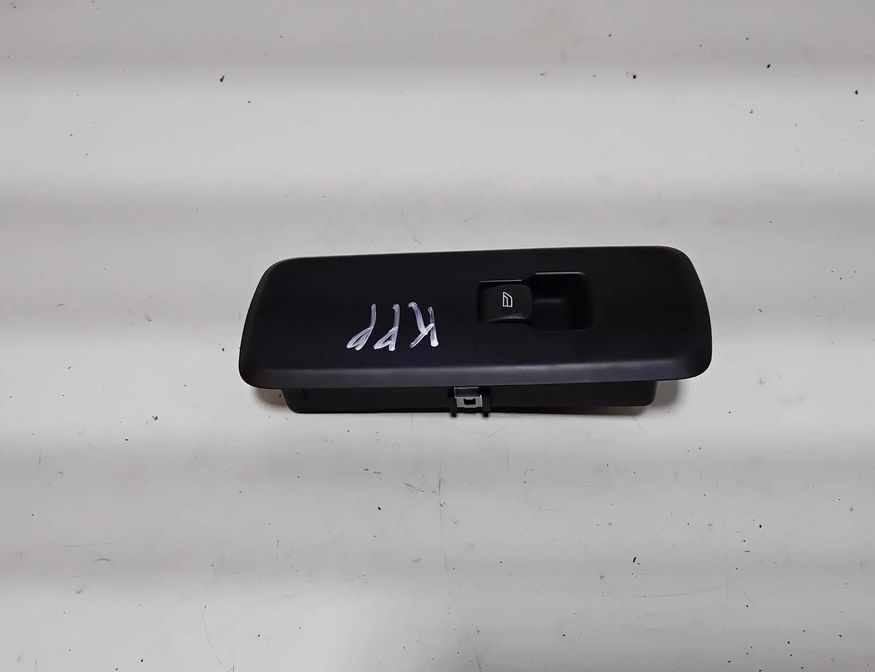 LAND ROVER Discovery 1 generation (1989-1997) Kontrolkontakter til venstre bagdørs rude AH2214717AB 28637827