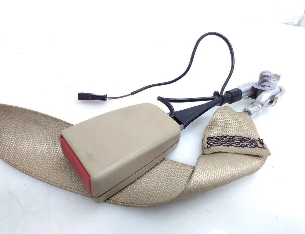 MERCEDES-BENZ S-Class W221 (2005-2013) Bagerste sikkerhedssele i midten 33035173 31614668