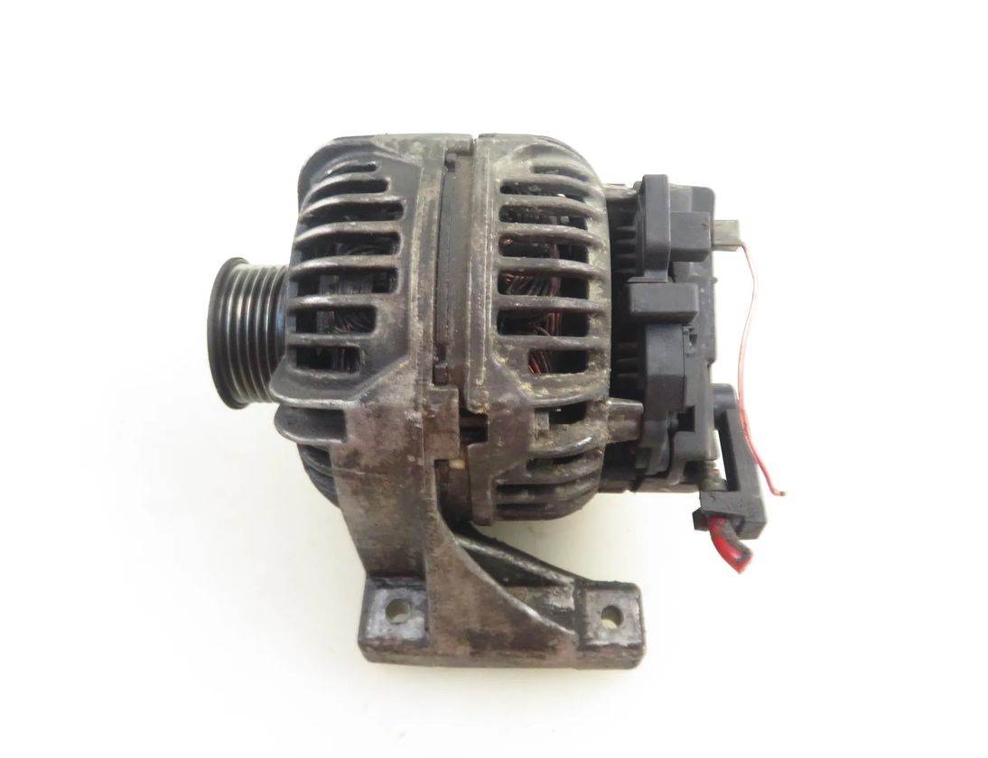 VOLVO S80 1 generation (1998-2006) Generator 0124515017 30937860