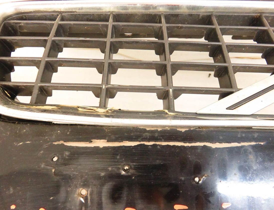 VOLVO S40 2 generation (2004-2012) Forreste kofanger 32570666