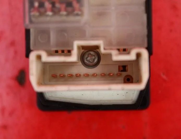 TOYOTA Previa 2 generation (2000-2006) Kontakt til spejljustering 769747A 23959358