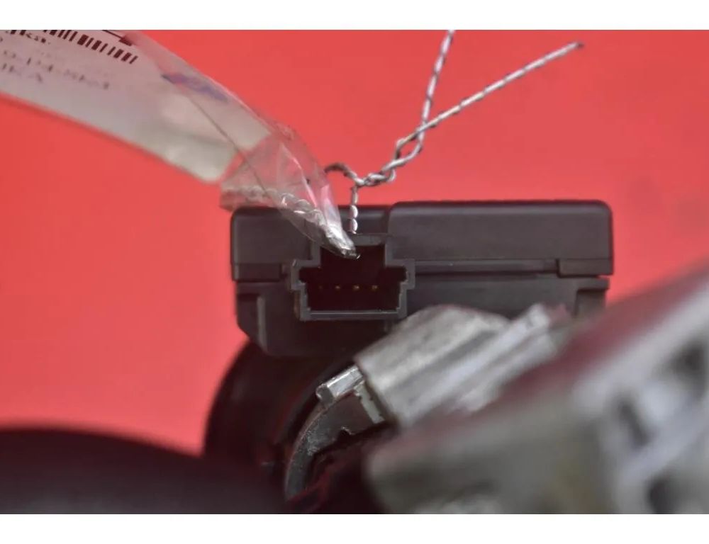 RENAULT Clio 5 generation (2019-2023) Tændingslås N0502060 29482694