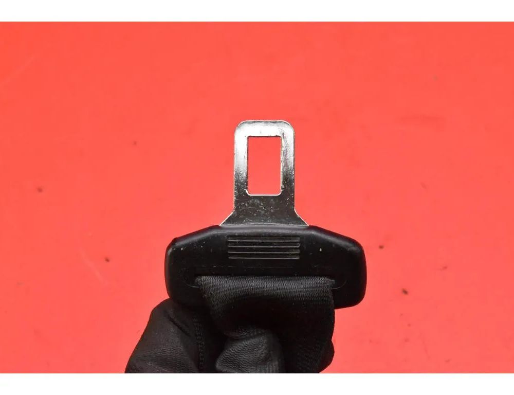 AUDI A4 B8/8K (2011-2016) Sikkerhedsseler 8K0857805K 33052546