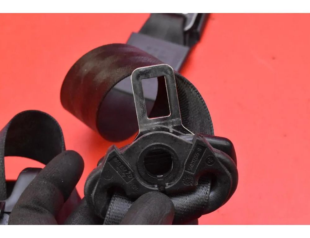 AUDI A4 B8/8K (2011-2016) Sikkerhedsseler 8K1857706K 33052549