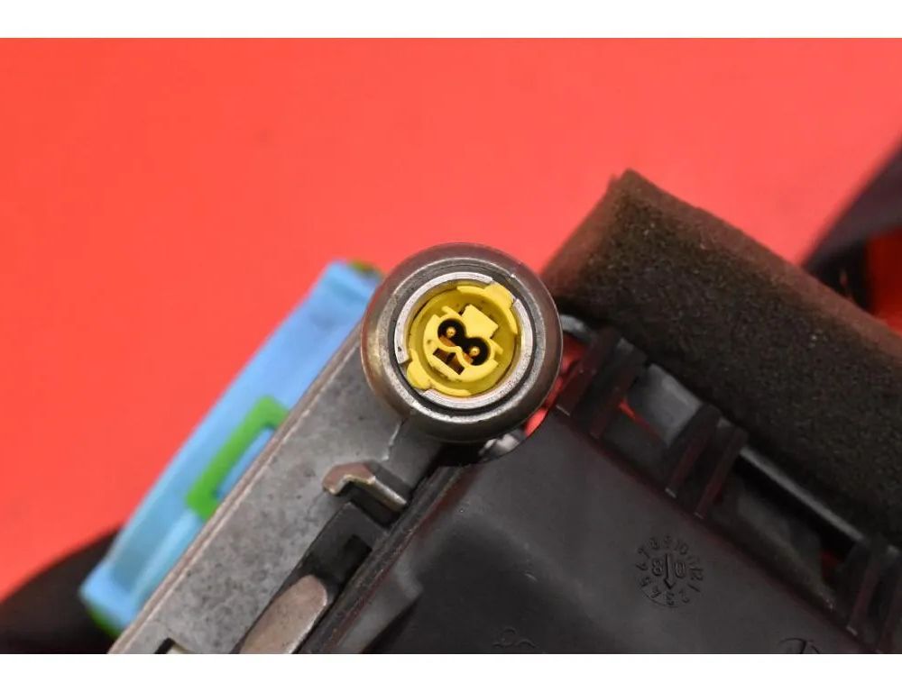 AUDI A4 B8/8K (2011-2016) Sikkerhedsseler 8K1857706K 33052549