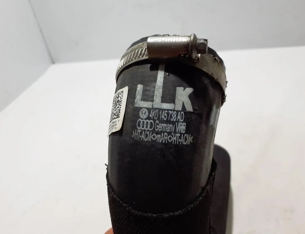 AUDI A6 C8/4K (2018-2024) Venstre side intercoolerslange 4K0145738AD 24971273