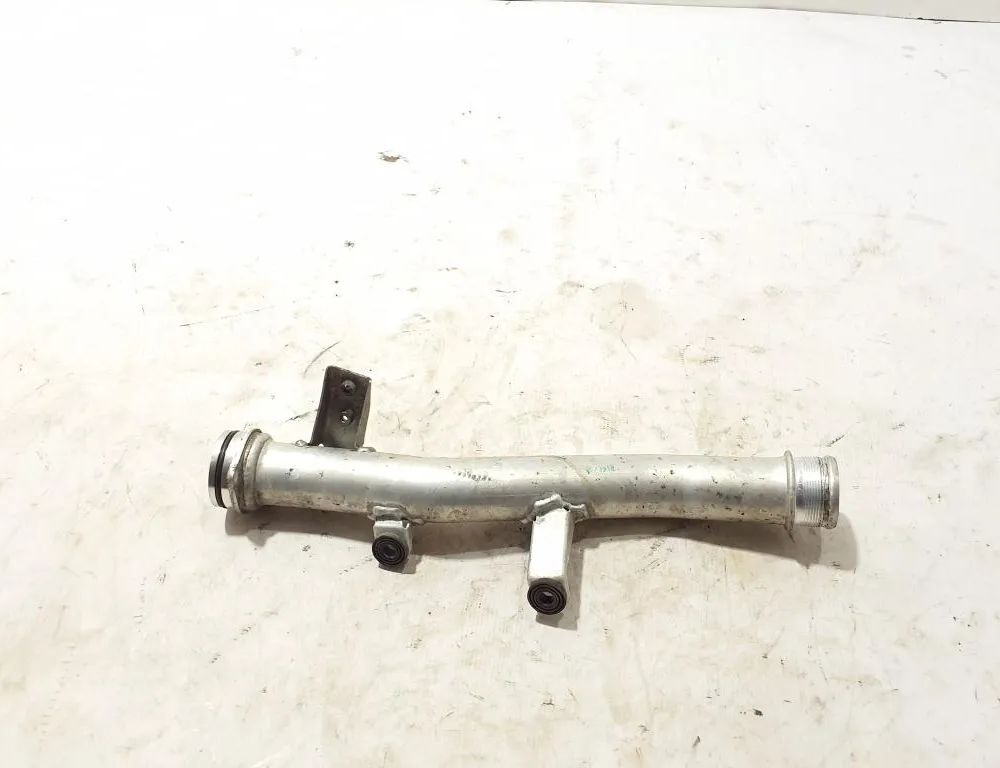 VOLKSWAGEN Touareg 2 generation (2010-2018) Venstre side intercoolerslange 7P0145762A 32398312