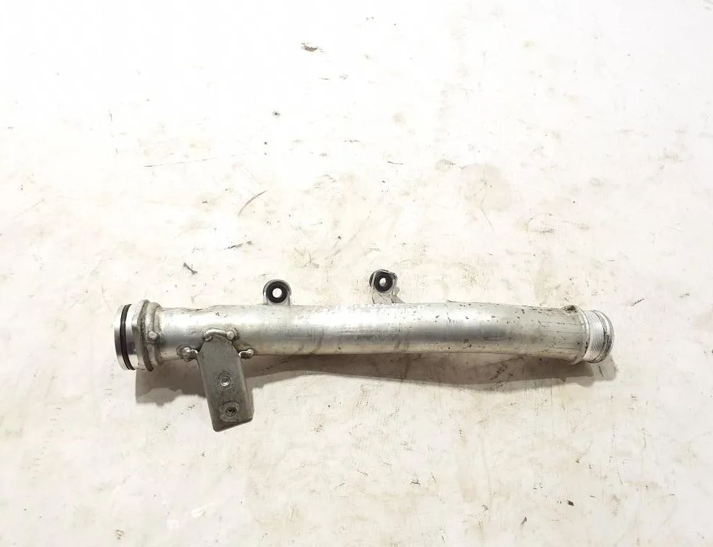 VOLKSWAGEN Touareg 2 generation (2010-2018) Venstre side intercoolerslange 7P0145762A 32398312