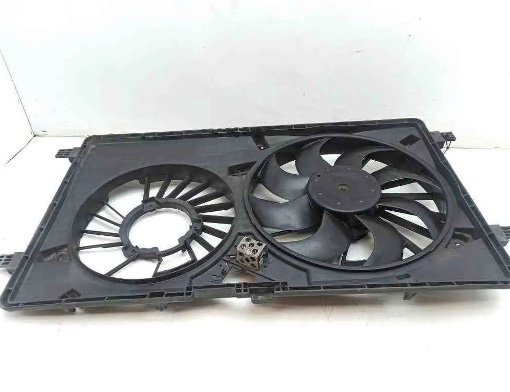 OPEL Movano 2 generation (B) (2010-2021) Motor Køleblæser Køler 214811562R 32703573