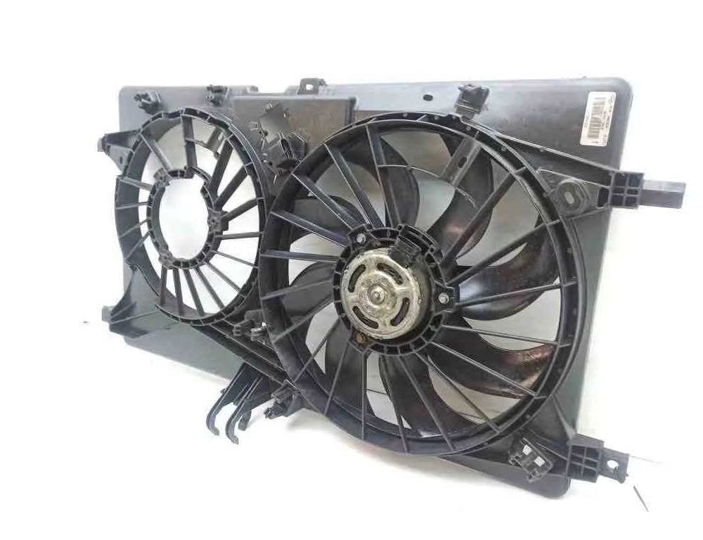 OPEL Movano 2 generation (B) (2010-2021) Motor Køleblæser Køler 214811562R 32703573