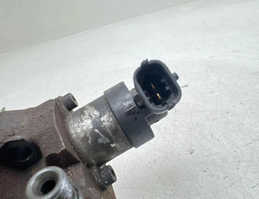 NISSAN X-Trail T31 (2007-2014) Brændstofpumpe 8200679828 31366850