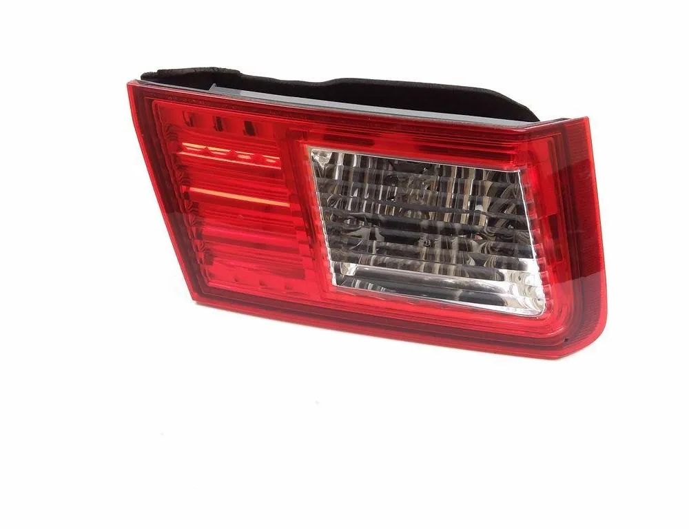 HONDA Accord 8 generation (2007-2015) Venstre bagklap baglygte P7479 31384174