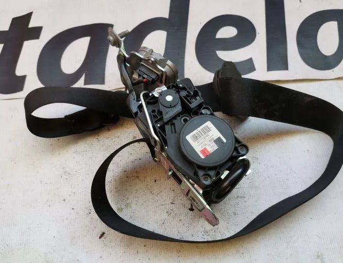 MERCEDES-BENZ E-Class W212/S212/C207/A207 (2009-2016) Tågelygte bag venstre 617112100,610035800D,A07303113 20428136