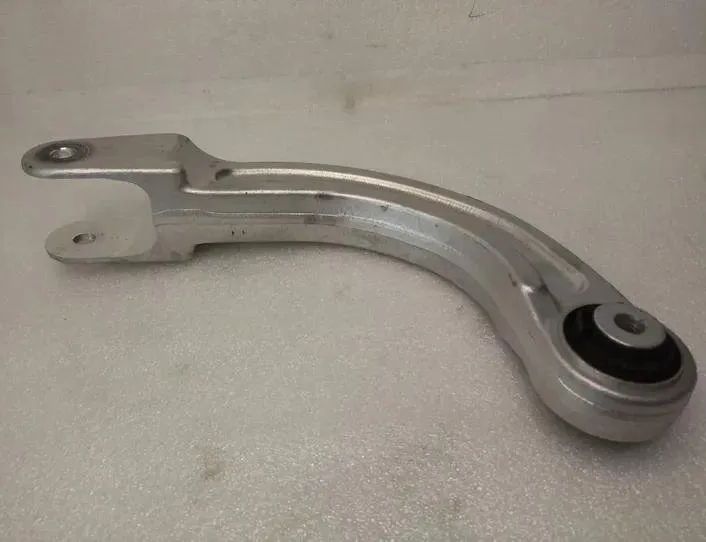 VOLKSWAGEN ID.4 1 generation (2020-2023) H-formet baggaffel til venstre 1EA505323B,1EA505351A 27463825