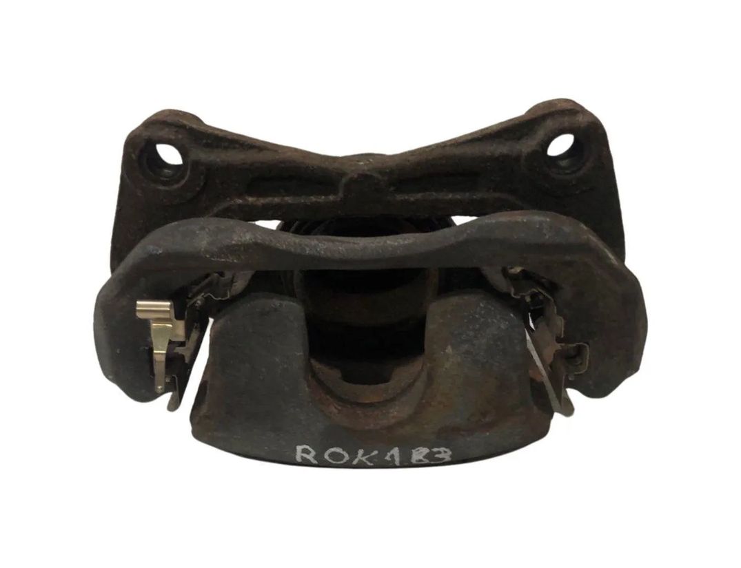 NISSAN Juke YF15 (2010-2020) Venstre forreste bremsekaliber 30153557