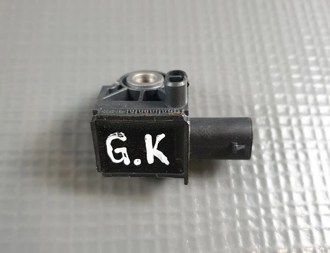 VOLKSWAGEN Golf 7 generation (2012-2024) Bagerste venstre kollisionssensor 5Q0907651 25356078