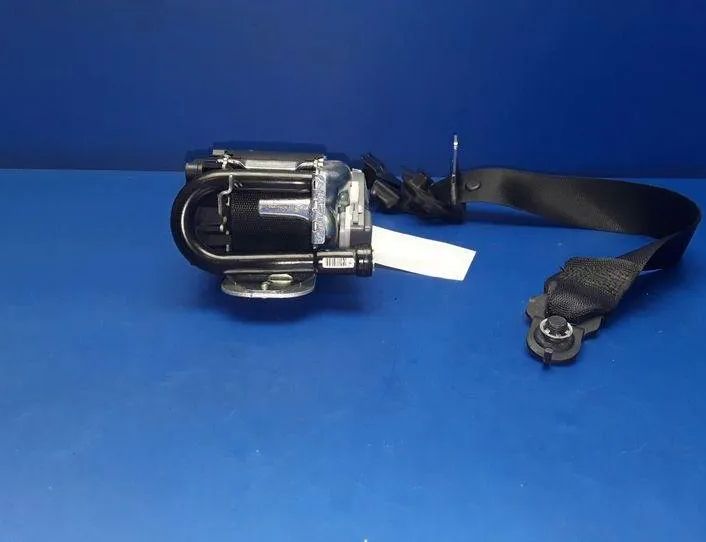 MERCEDES-BENZ C-Class W204/S204/C204 (2004-2015) Forreste højre sikkerhedssele 615275000,610099700E,1248M240425 21196064