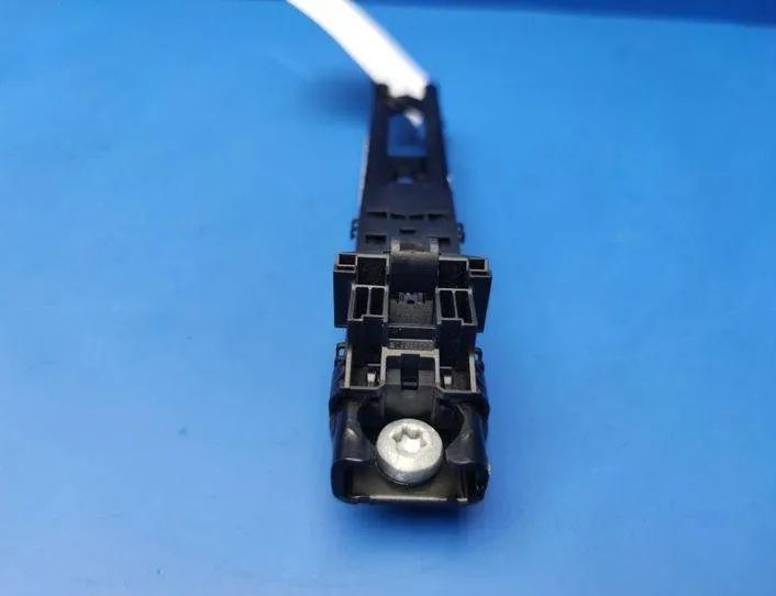 MERCEDES-BENZ C-Class W204/S204/C204 (2004-2015) Højre forreste sikkerhedssele højdejuster A2048600788,33056245 21208765