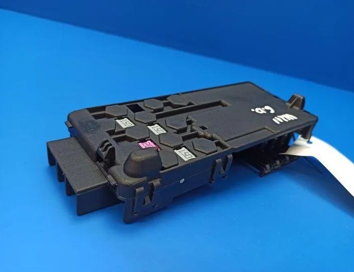 MERCEDES-BENZ E-Class W211/S211 (2002-2009) Strømfordelingsboks 2115452301,013948411 21213661