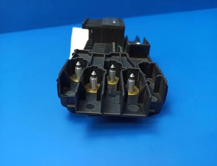 MERCEDES-BENZ E-Class W211/S211 (2002-2009) Strømfordelingsboks 2115452301,013948411 21213661