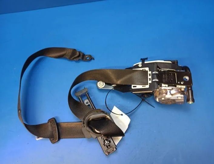 MERCEDES-BENZ E-Class W212/S212/C207/A207 (2009-2016) Forreste højre sikkerhedssele 620048100,A2128600886,621933200E 21217001