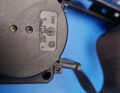 MERCEDES-BENZ C-Class W203/S203/CL203 (2000-2008) Forreste højre sikkerhedssele 33004270 21221542